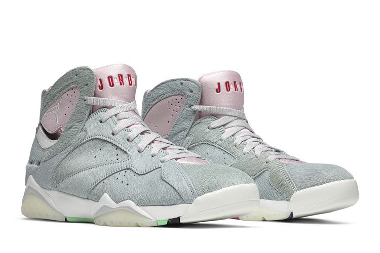 Air Jordan 7 Retro Neutral Grey