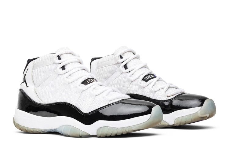 Air Jordan 11 Retro Concord (2011)