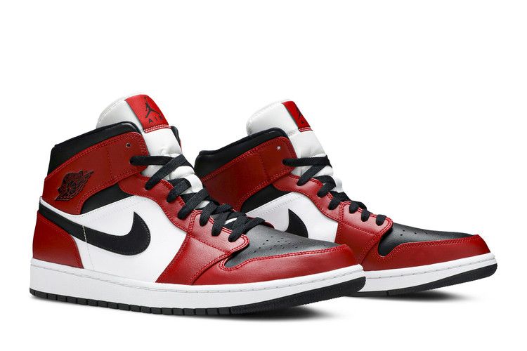 Air Jordan 1 Mid Chicago Toe