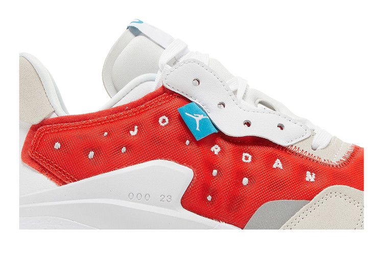 Air Jordan Delta 2 Chile Red