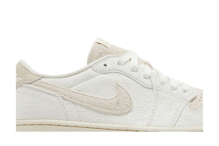 Air Jordan 1 Retro Low OG Chris Paul