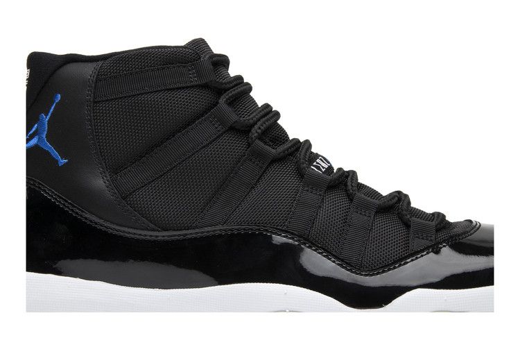 Air Jordan 11 Retro Space Jam (2009)