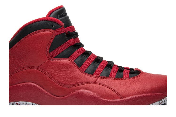 Air Jordan 10 Retro Bulls Over Broadway