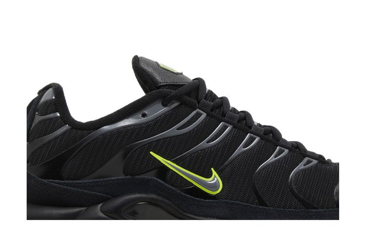 Nike Air Max Plus Black Volt