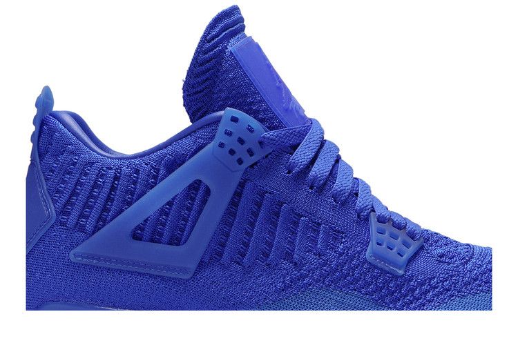 Air Jordan 4 Retro Flyknit Royal