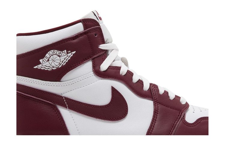 Air Jordan 1 Retro High OG Artisanal Team Red