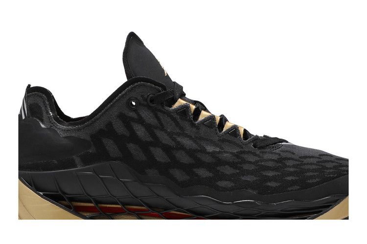 Air Jordan Zoom Trunner Ultimate Black Metallic Gold