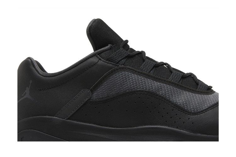 Air Jordan 11 CMFT Low Triple Black