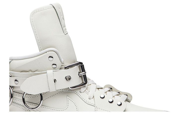 Air Jordan 1 Retro High Comme des Garcons White