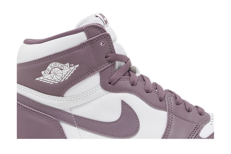 Air Jordan 1 Retro High OG Mauve