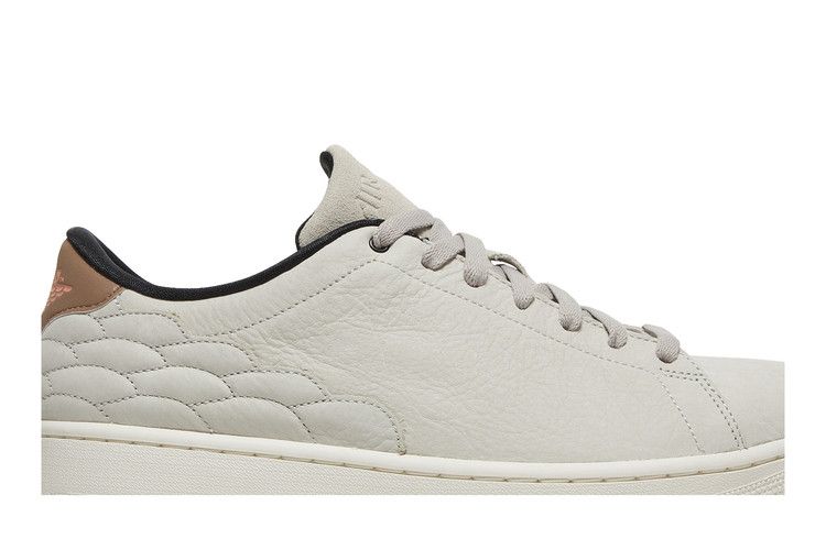 Air Jordan 1 Centre Court Light Bone