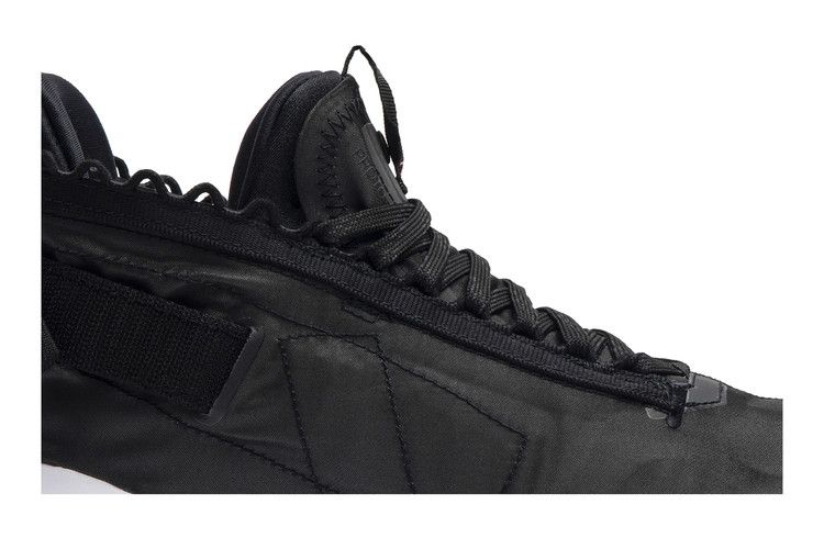 Air Jordan Proto React Black White