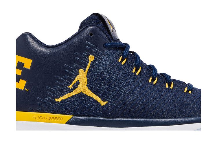 Air Jordan XXX1 Low Michigan