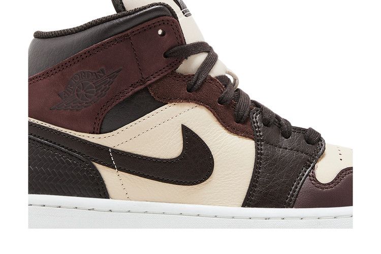 Air Jordan 1 Mid SE Paris YMCA