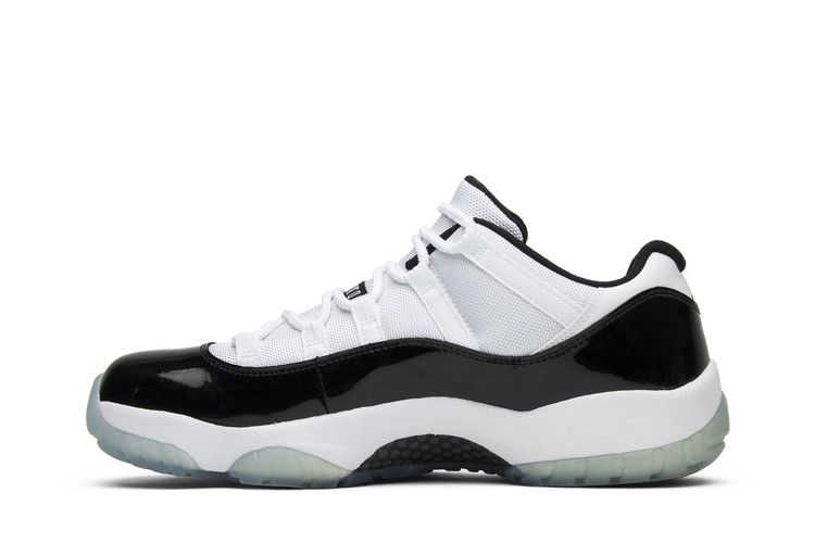 Air Jordan 11 Retro Low Concord