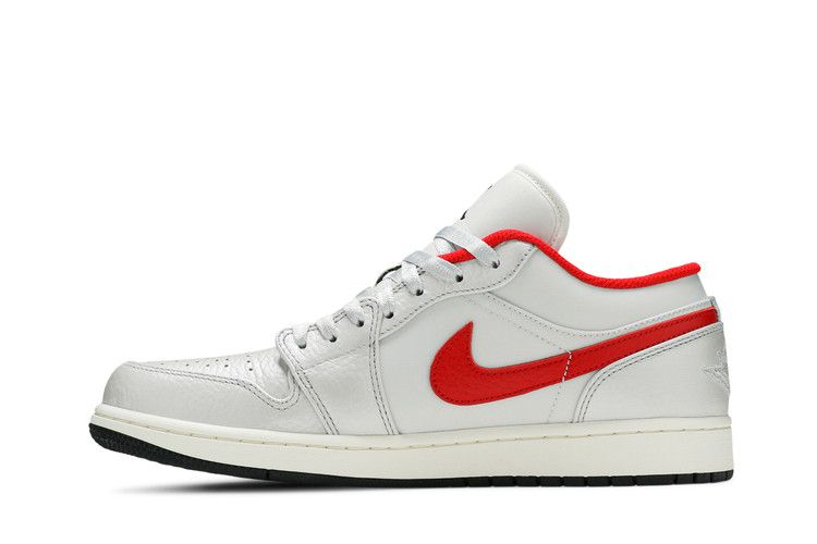 Air Jordan 1 Low Night Track