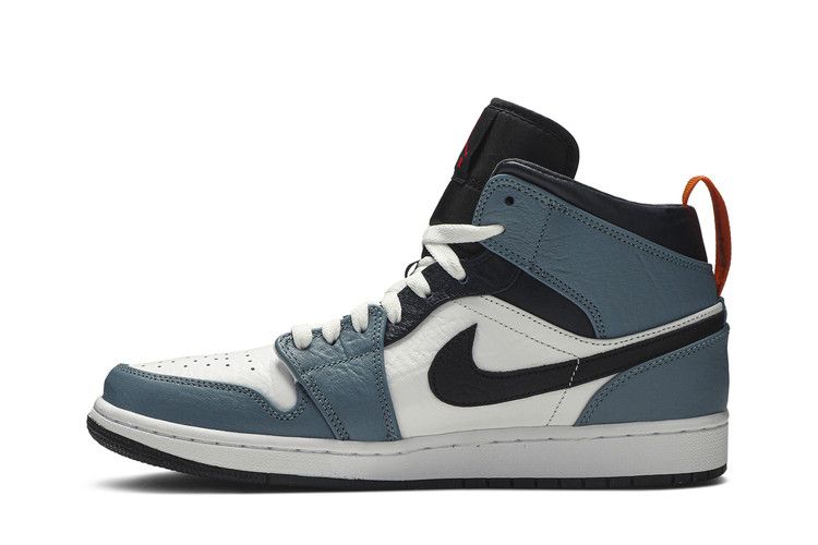 Air Jordan 1 Mid Fearless Facetasm