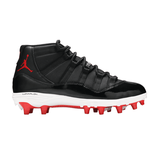 Air Jordan 11 Retro Cleat Bred