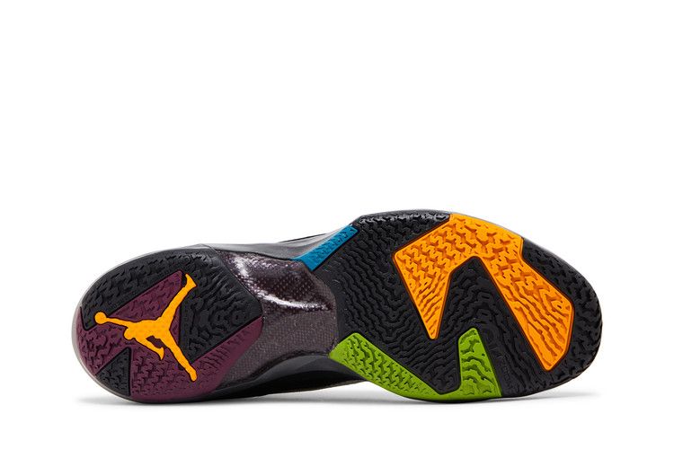 Air Jordan 37 Bordeaux