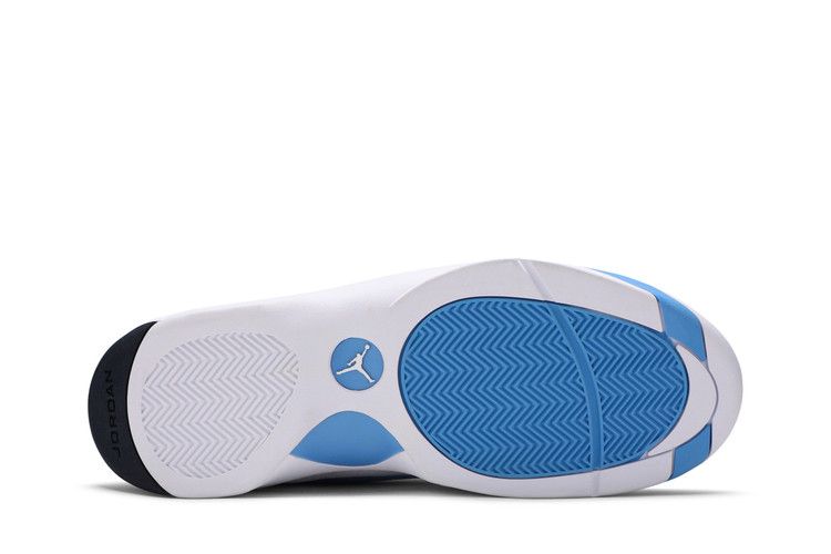 Air Jordan Team Showcase UNC