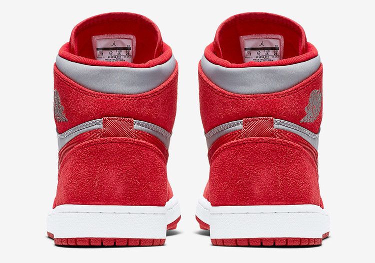 Air Jordan 1 Retro High Gym Red Wolf Grey