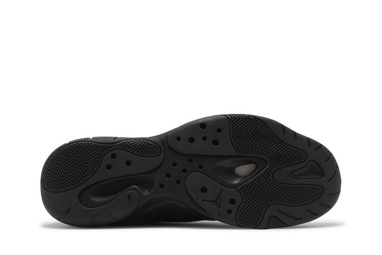 Air Jordan 11 CMFT Low Triple Black