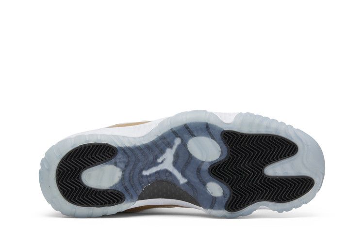 Air Jordan 11 Retro Low Closing Ceremony