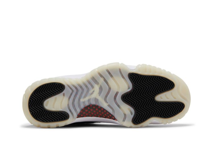 Air Jordan 11 Retro Low 72-10
