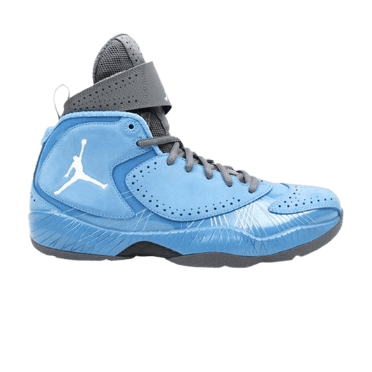 Air Jordan 2012 UNC