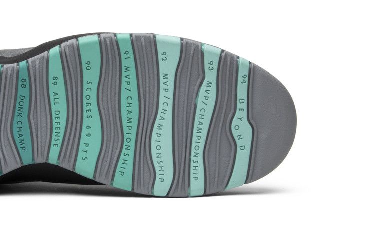 Air Jordan 10 Retro Lady of Liberty 30th Anniversary