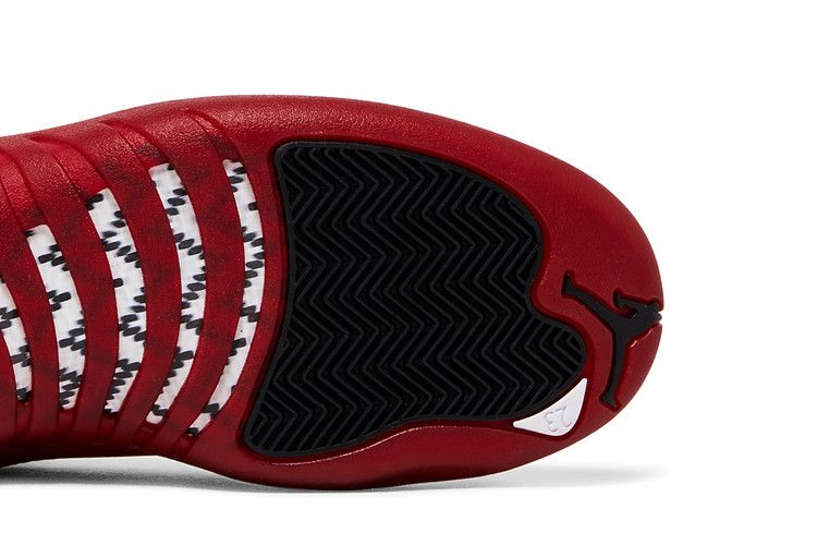 Air Jordan 12 Retro Cherry (2023)
