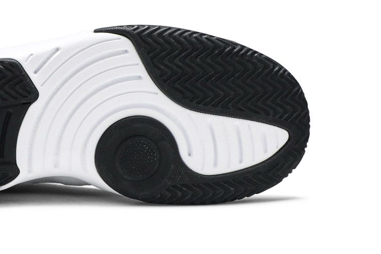 Air Jordan Max Aura White Metallic Gold Black