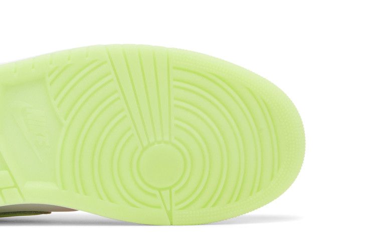 Air Jordan 1 Low SE Lava Glow
