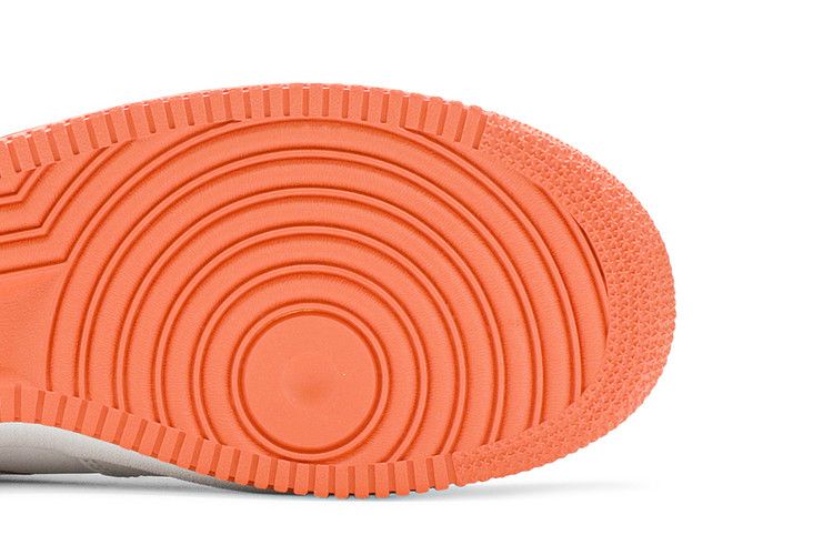 Nike Air Force 1 Mid Terra Orange