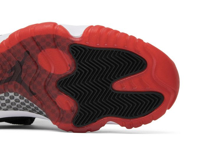 Air Jordan 11 Retro Low Bred