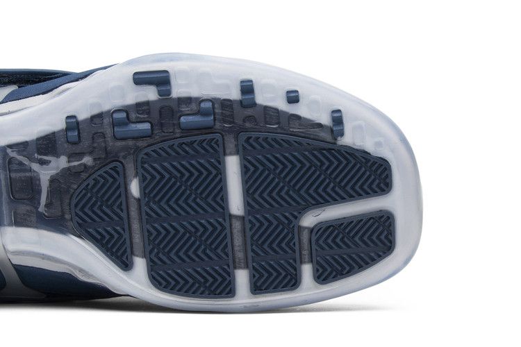 Air Jordan 16 Retro Trophy Room French Blue
