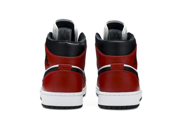 Air Jordan 1 Mid Chicago Toe