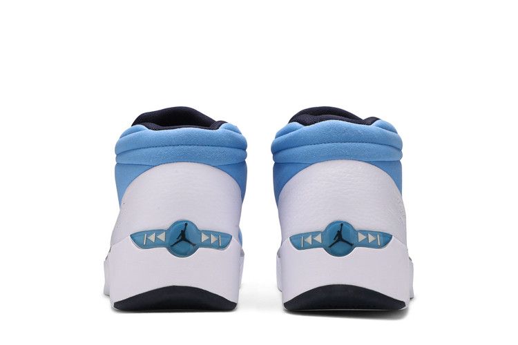 Air Jordan Team Showcase UNC