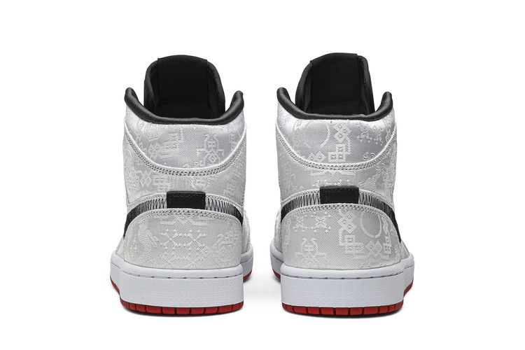 Air Jordan 1 Mid SE Fearless Blue the Great