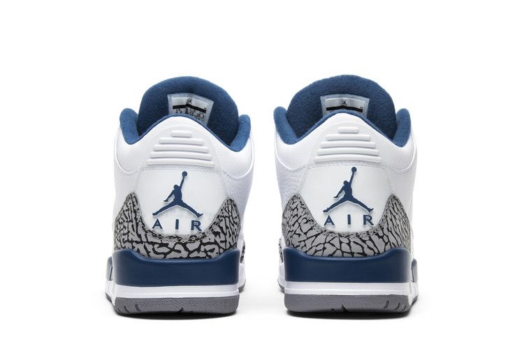 Air Jordan 3 Retro True Blue (2011)