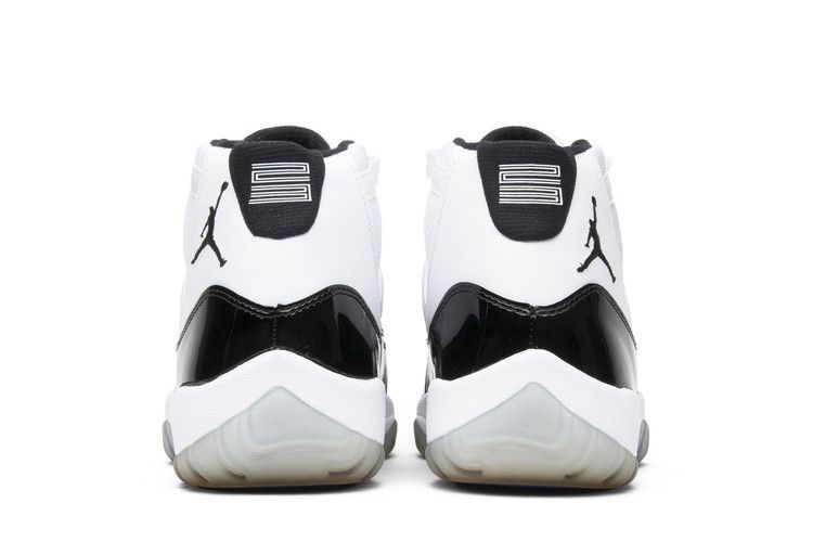 Air Jordan 11 Retro Concord (2011)