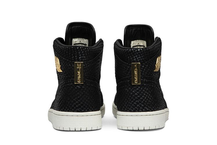 Air Jordan 1 Retro Pinnacle Black