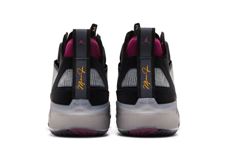 Air Jordan 37 Bordeaux