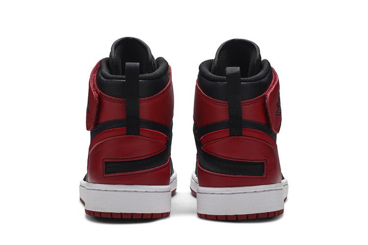 Air Jordan 1 High FlyEase Bred White Toe