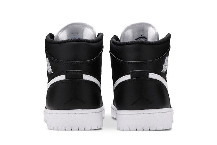 Air Jordan 1 Retro Mid Black White