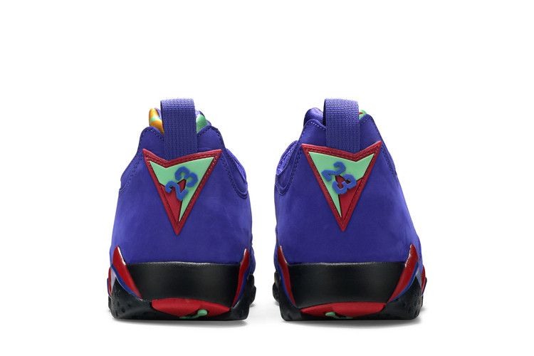 Air Jordan 7 Retro Low Bright Concord