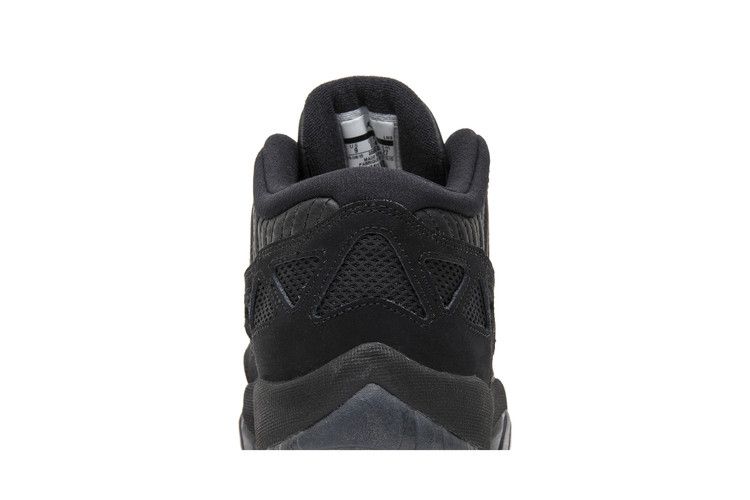 Air Jordan 11 Retro Low IE Referee (2015)