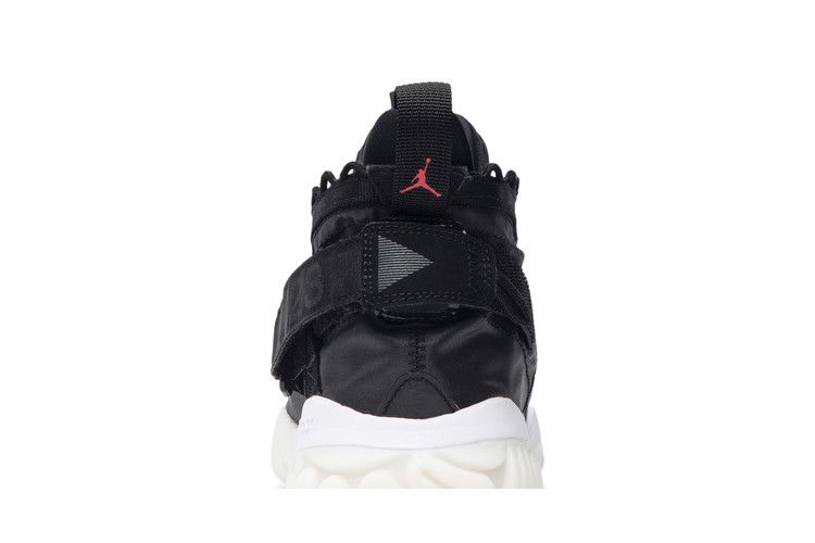 Air Jordan Proto React Black White