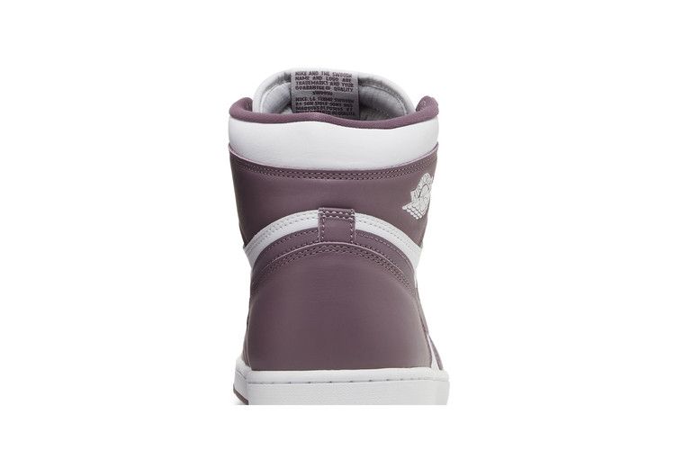 Air Jordan 1 Retro High OG Mauve