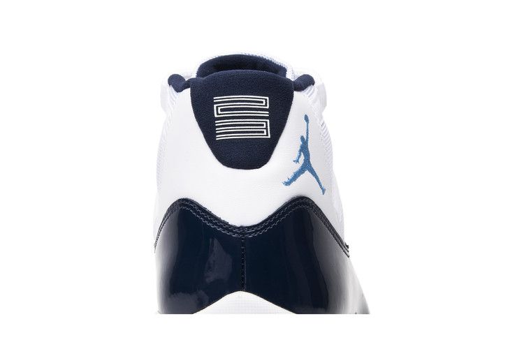 Air Jordan 11 Retro UNC Win Like 82